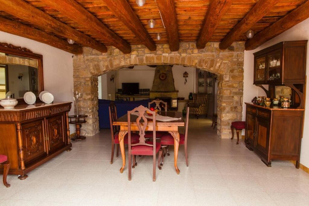 Masia Can Castanyola Marganell Dış mekan fotoğraf